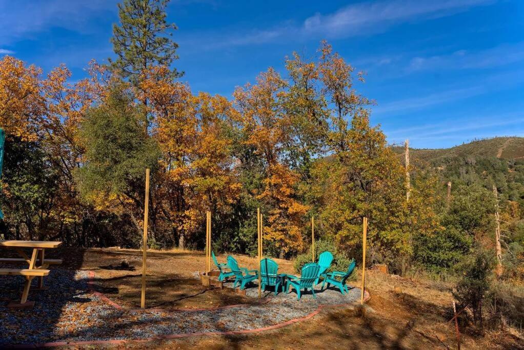 Yosemite'S Scenic Hideaway Villa มิดไพนส์ ภายนอก รูปภาพ