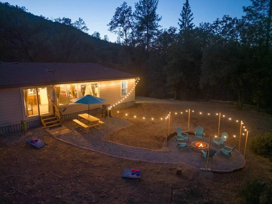 Yosemite'S Scenic Hideaway Villa มิดไพนส์ ภายนอก รูปภาพ