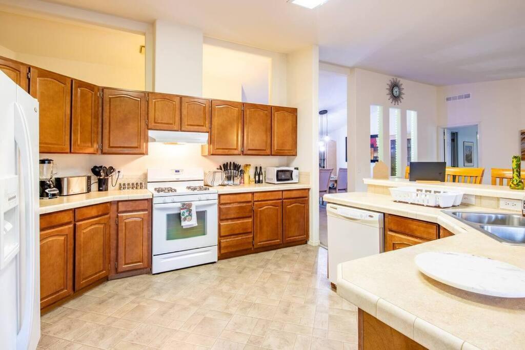 Yosemite'S Scenic Hideaway Villa มิดไพนส์ ภายนอก รูปภาพ