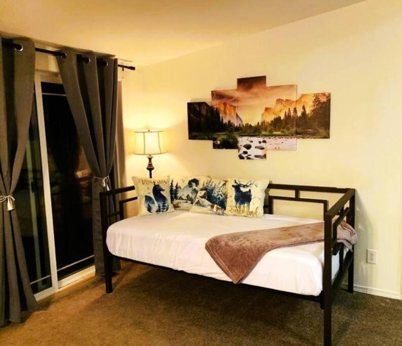 Yosemite'S Scenic Hideaway Villa มิดไพนส์ ภายนอก รูปภาพ