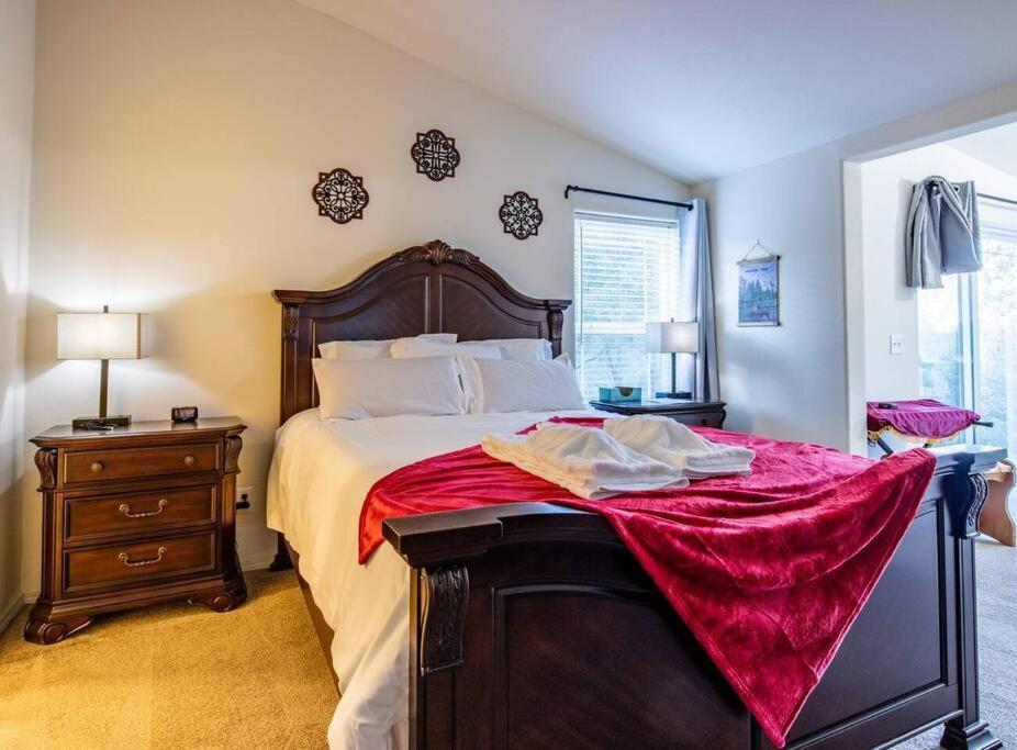 Yosemite'S Scenic Hideaway Villa มิดไพนส์ ภายนอก รูปภาพ
