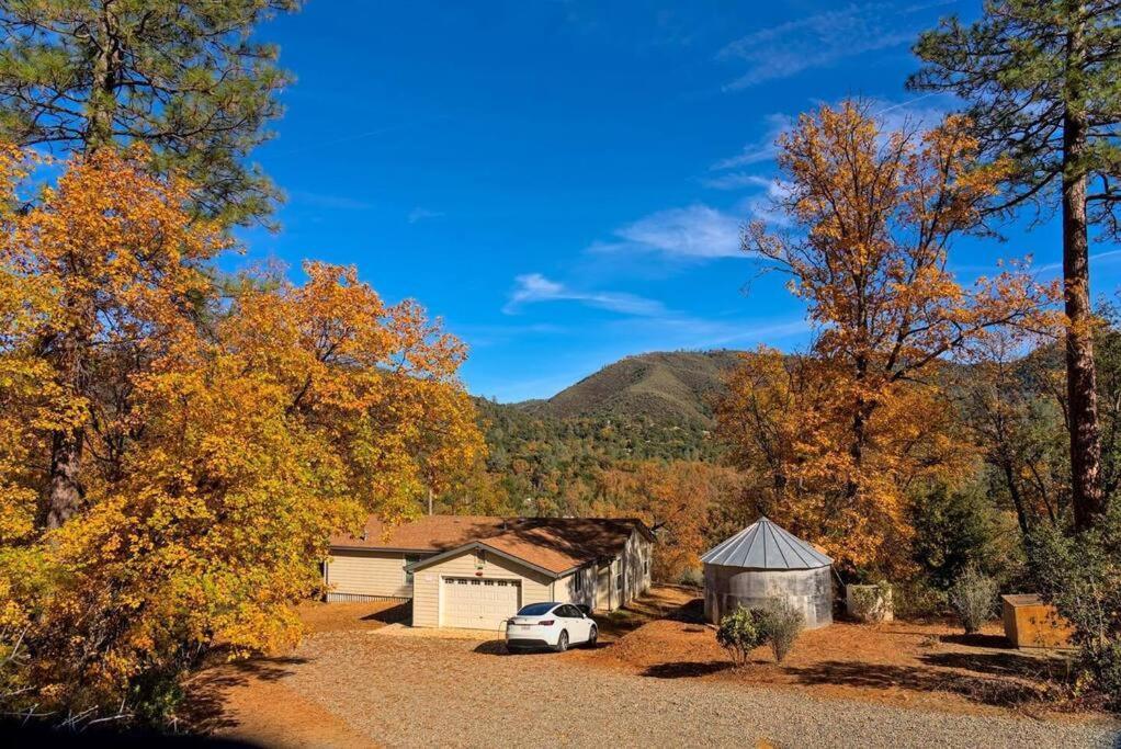Yosemite'S Scenic Hideaway Villa มิดไพนส์ ภายนอก รูปภาพ